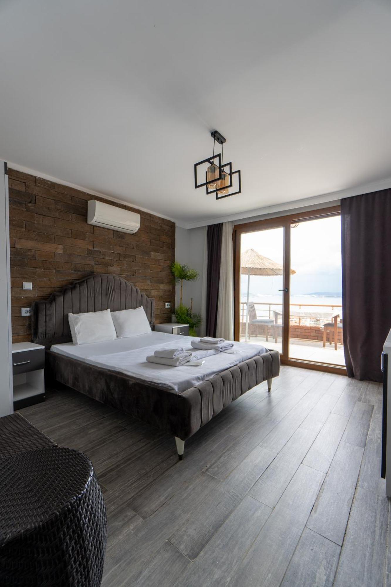 Stone House Butik Otel İzmir Bilik gambar